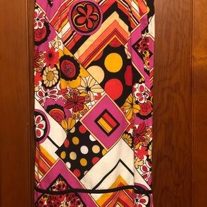 Really cool, Ivy Jane psychedelic skirt, size 6.